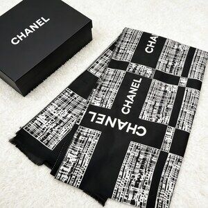 CHANEL Black White Textured Grid Signature Scarf